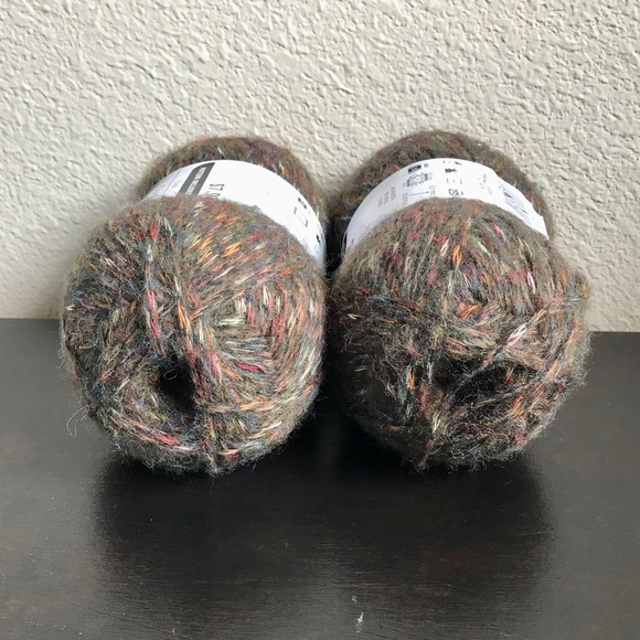 Loops & Threads Cozy Wool Tweed in Forest Green - Picture 2 of 8